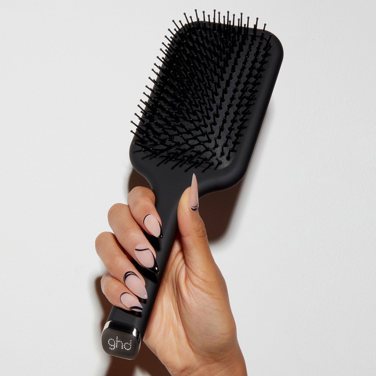 ghd - La Brosse Plate Professionnelle pour un Coiffage Impeccable